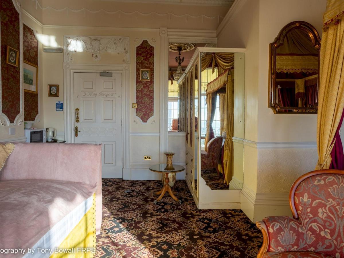 Pass The Keys The Fabulous King George Brighton
