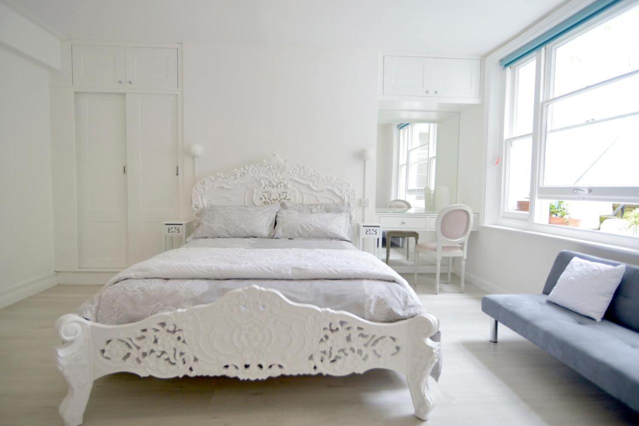 Love Nest Apartment *