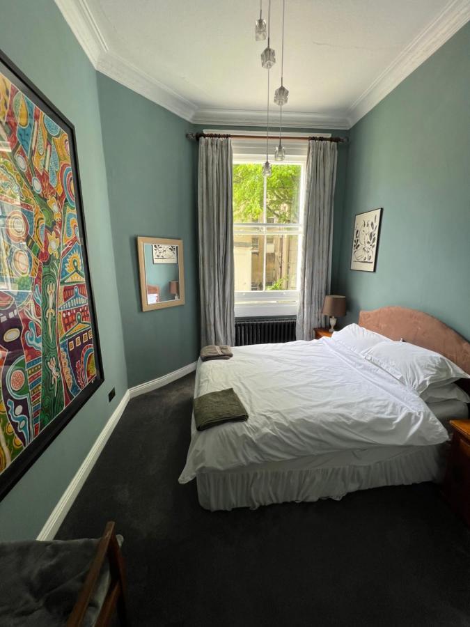 Spacious Sea View Apartment Brighton