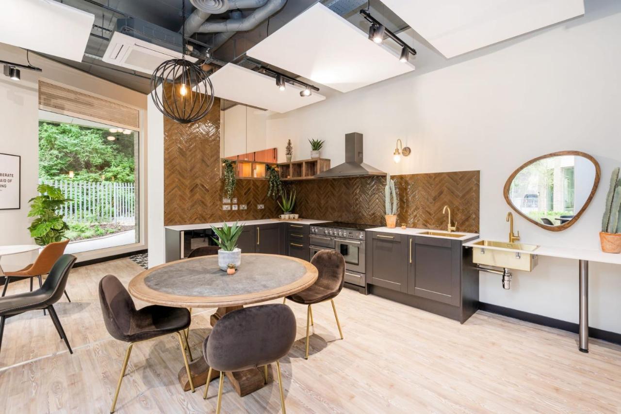 Hillfort House: Modern With Shared Kitchen In Brighton