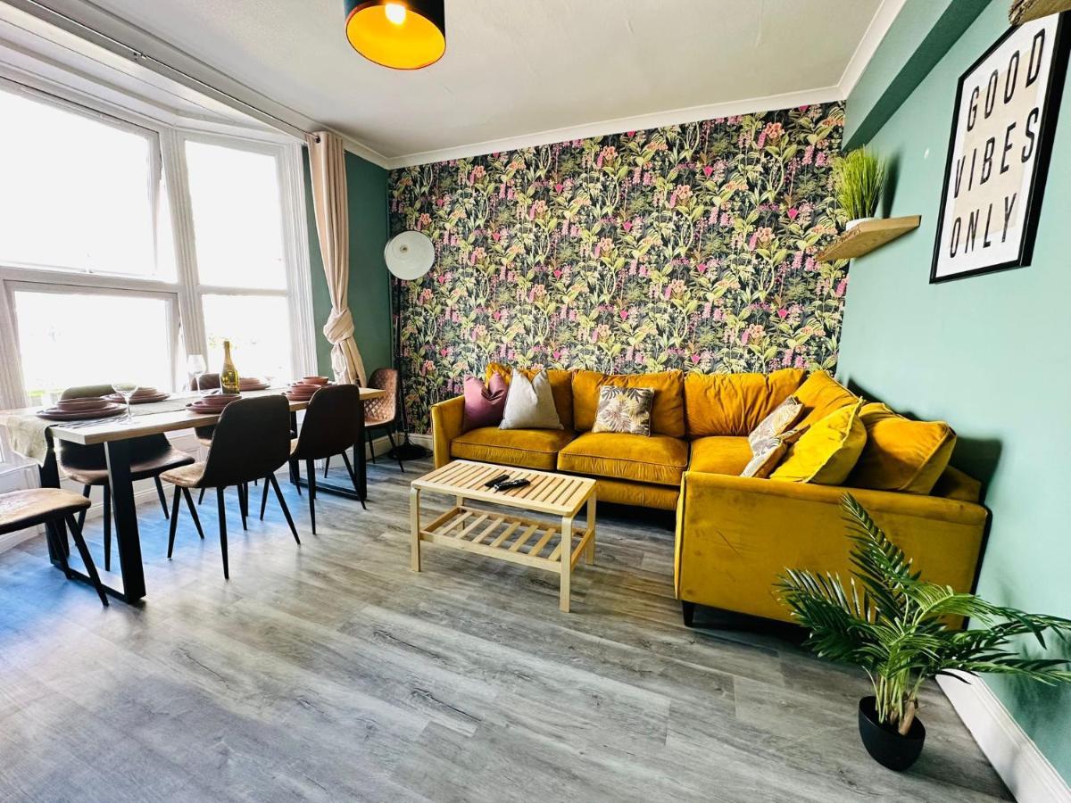 Flash Sale City Centre Seafront 3 Bedroom Flat Bn137alit Apartment