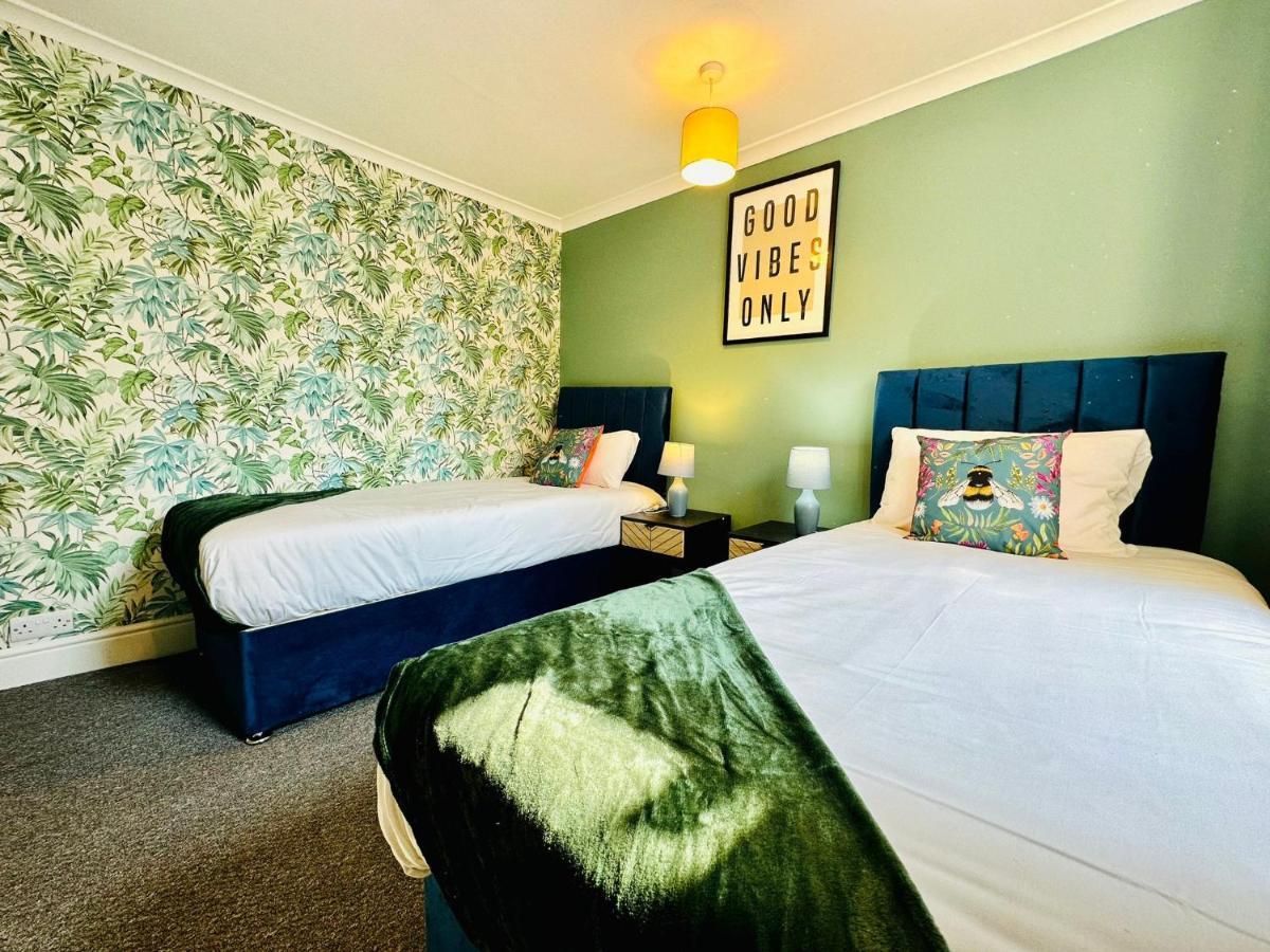 Flash Sale City Centre Seafront 3 Bedroom Flat Bn137alit *