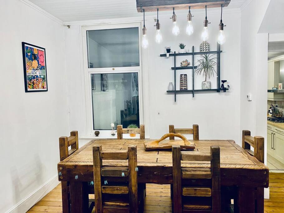 2 Bedroom House In Holiday home Brighton