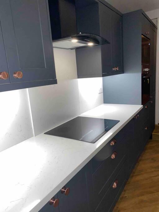 2 Bedroom House In *