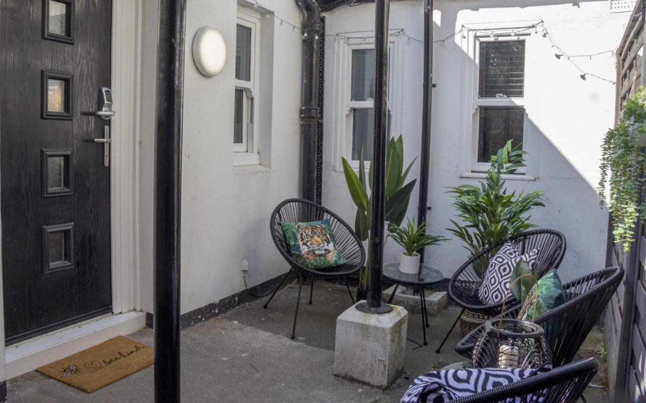 The Mews House Apartment *