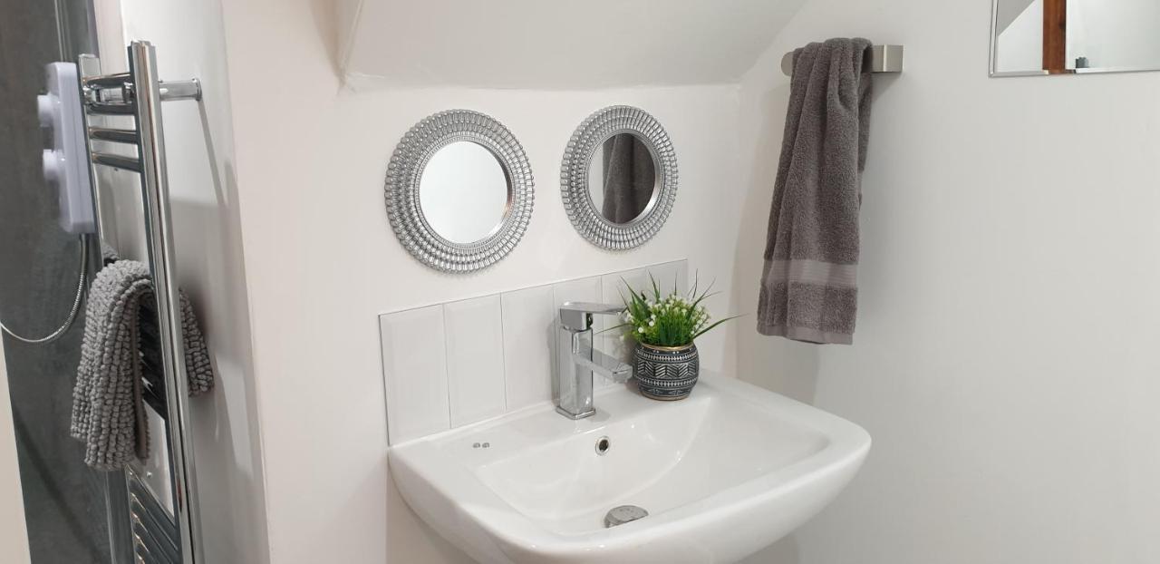 Comfort Sussex 5-bed Holiday home Brighton