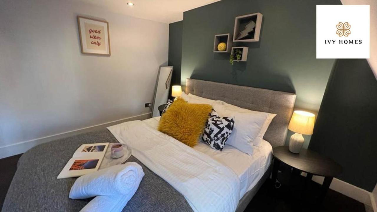 Three Bedroom Flat Next Lanes I And Shopping Center I Sleep 9 * Brighton