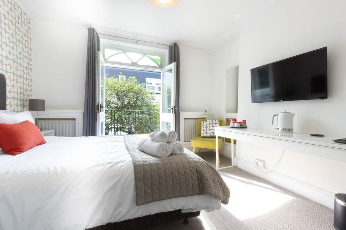 The White House Guest house 4*