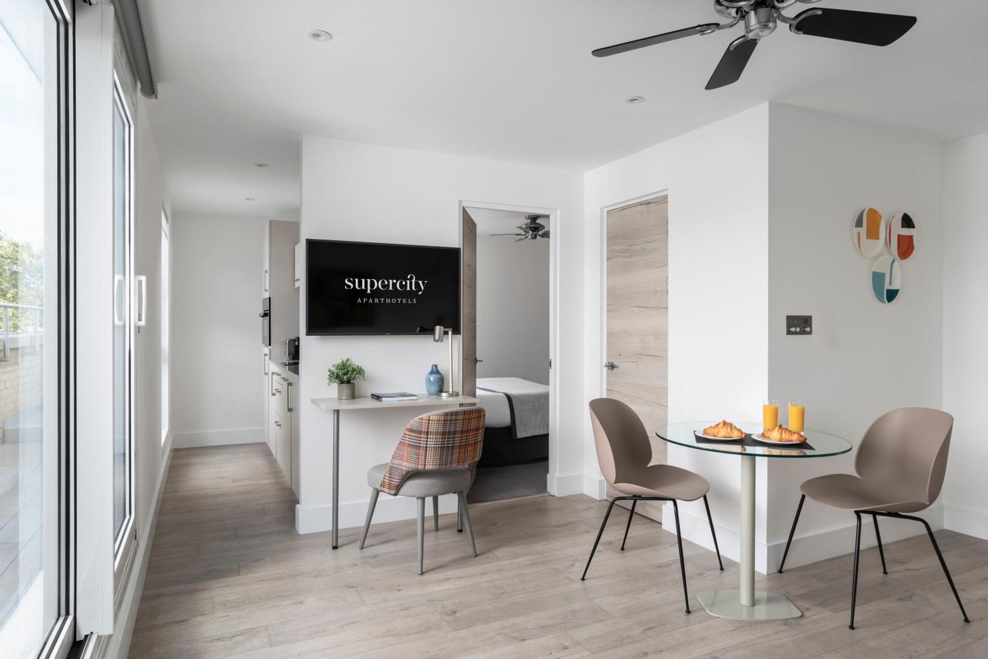 Aparthotel Q Square By Supercity