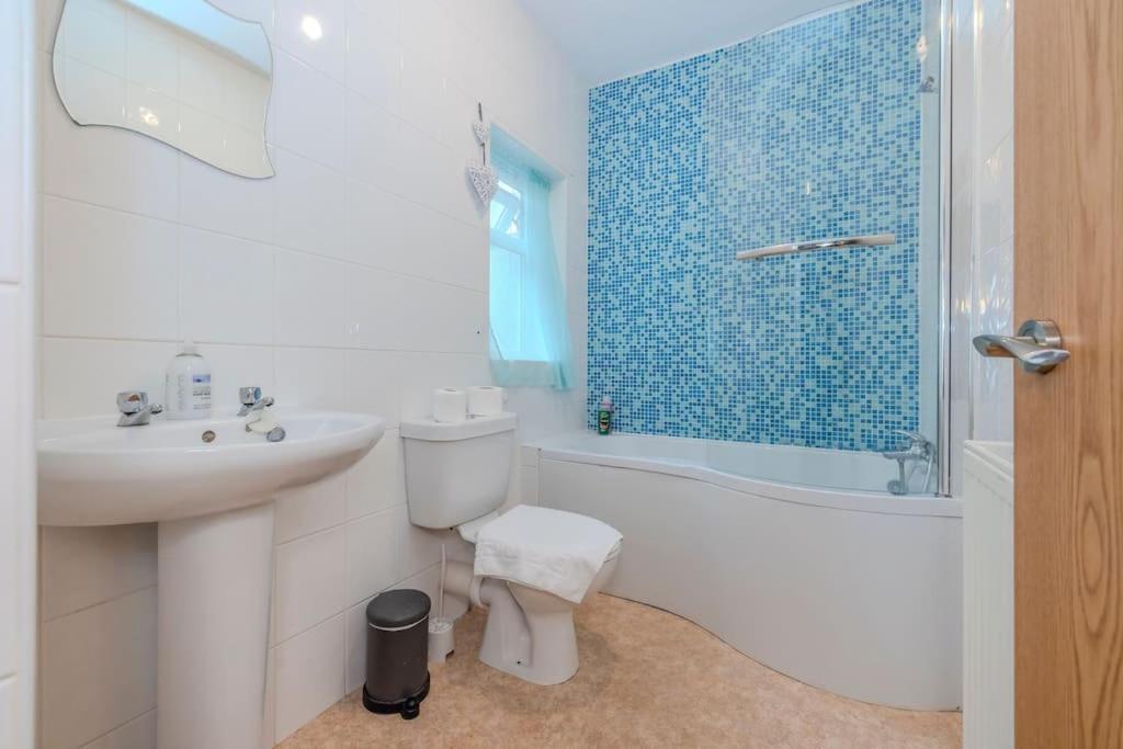 Flash Sale Centre 1 Bedroom Flat Bn129cla02 Apartment