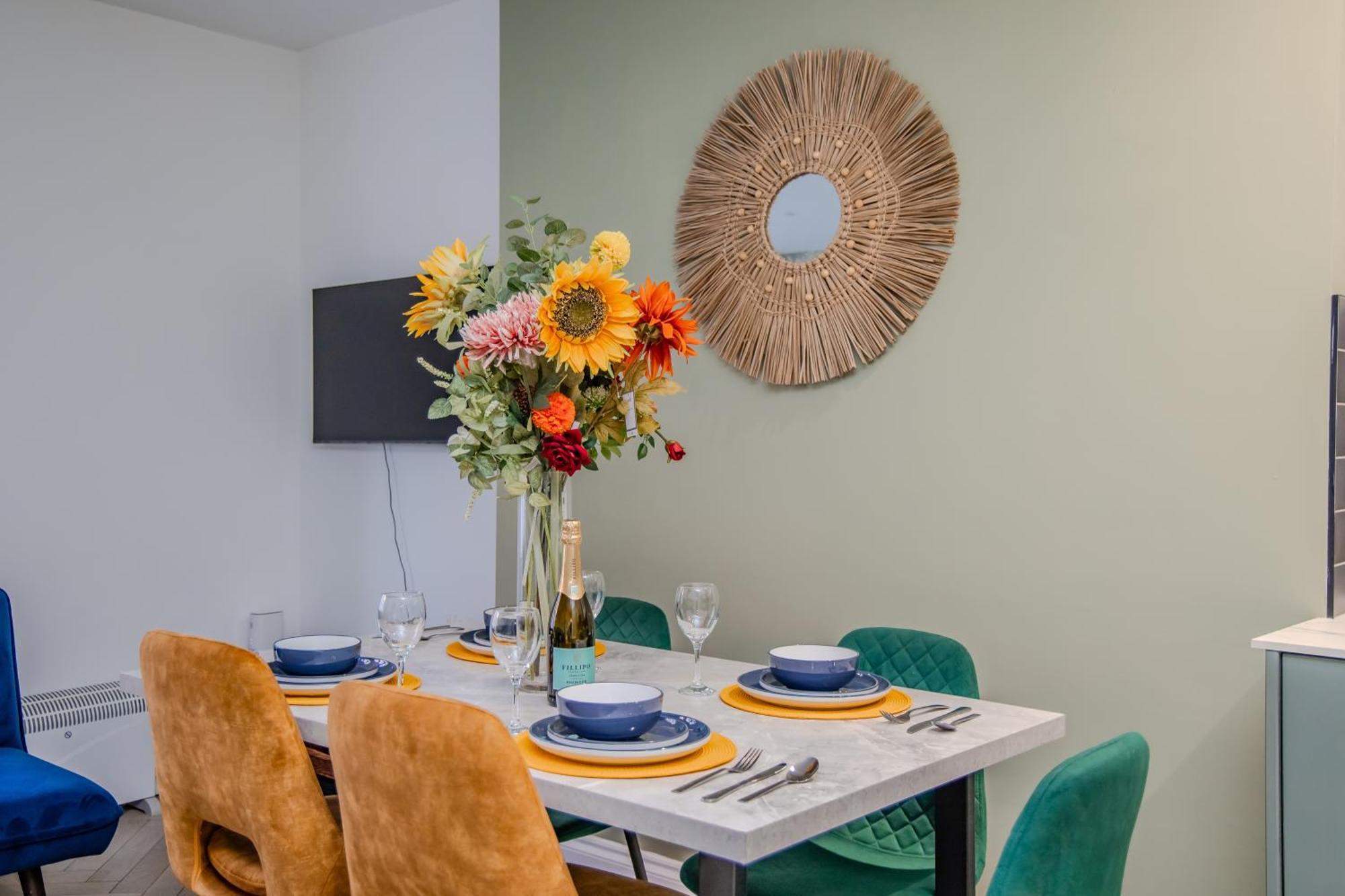 3 Bedroom 2 Bath I Next To I Sleep 11 Guests Apartment Brighton
