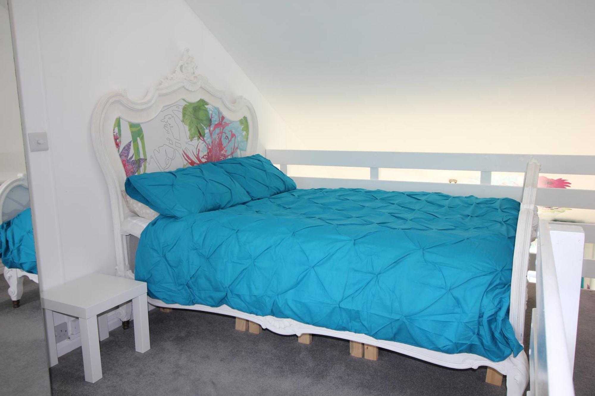 Chic In The Heart Of Marina Apartment Brighton