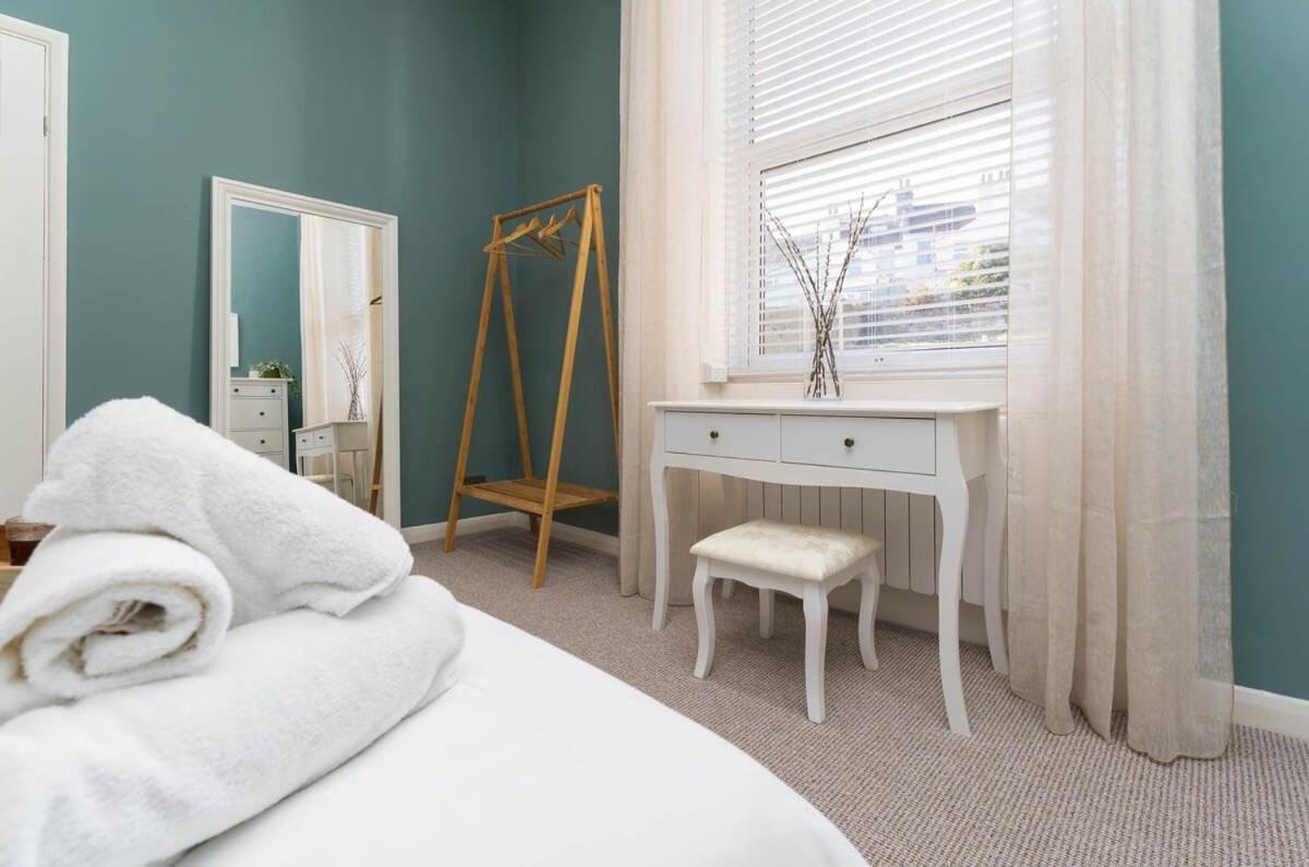 Apartment Host & - Round Hill Brighton