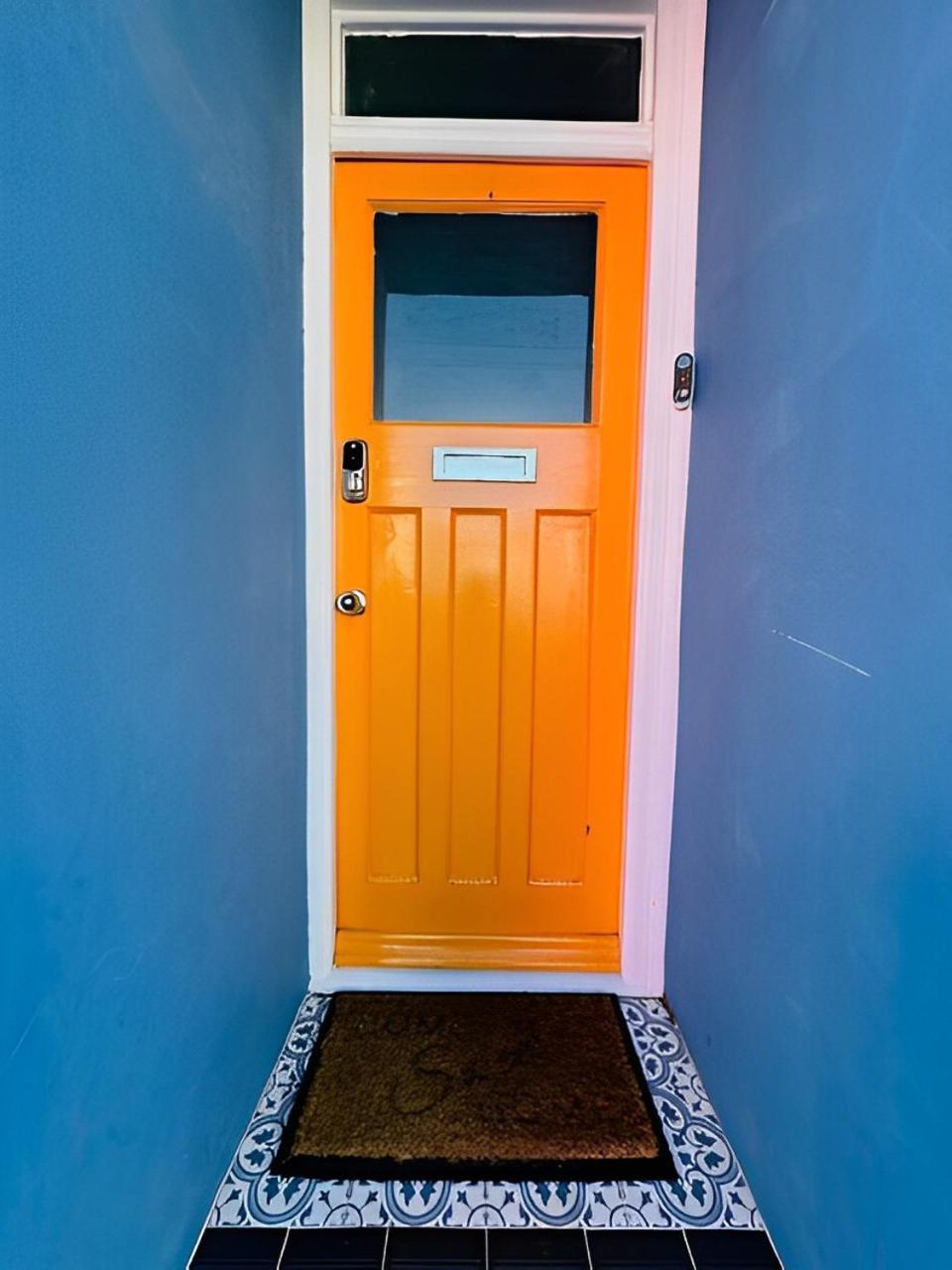 Hendon Street Huts Homestay *