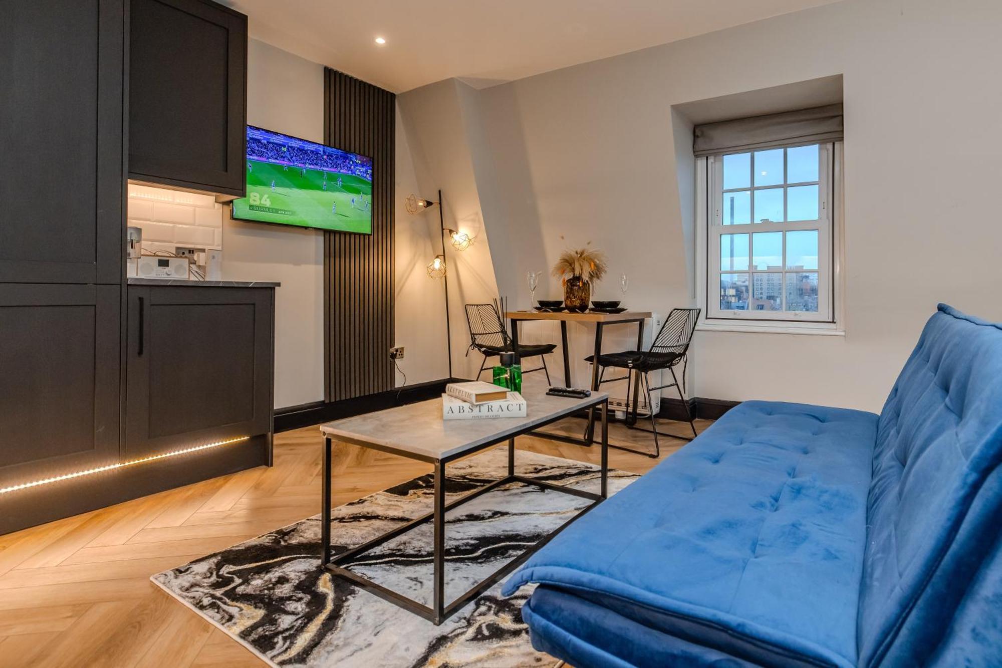 Apartment Prefect At Next To *