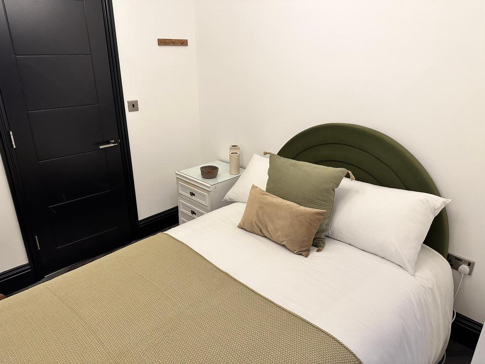 Apartment Nombre18 In The Lanes - Two In One - Large 5 Bed 4 Bath - Sleeps 12 Brighton