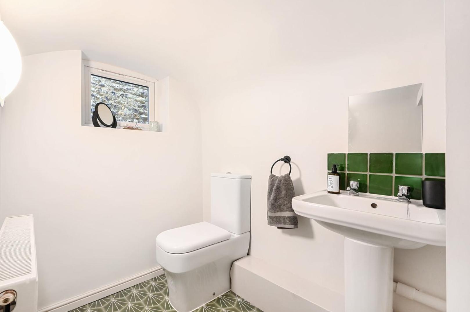 Host & - Hanover Rest Apartment *