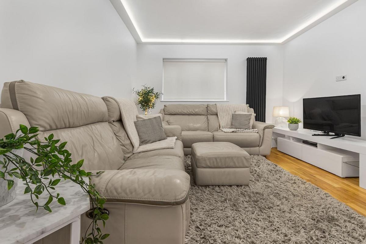 Great Spacious House With Parking And Garden Holiday home Brighton
