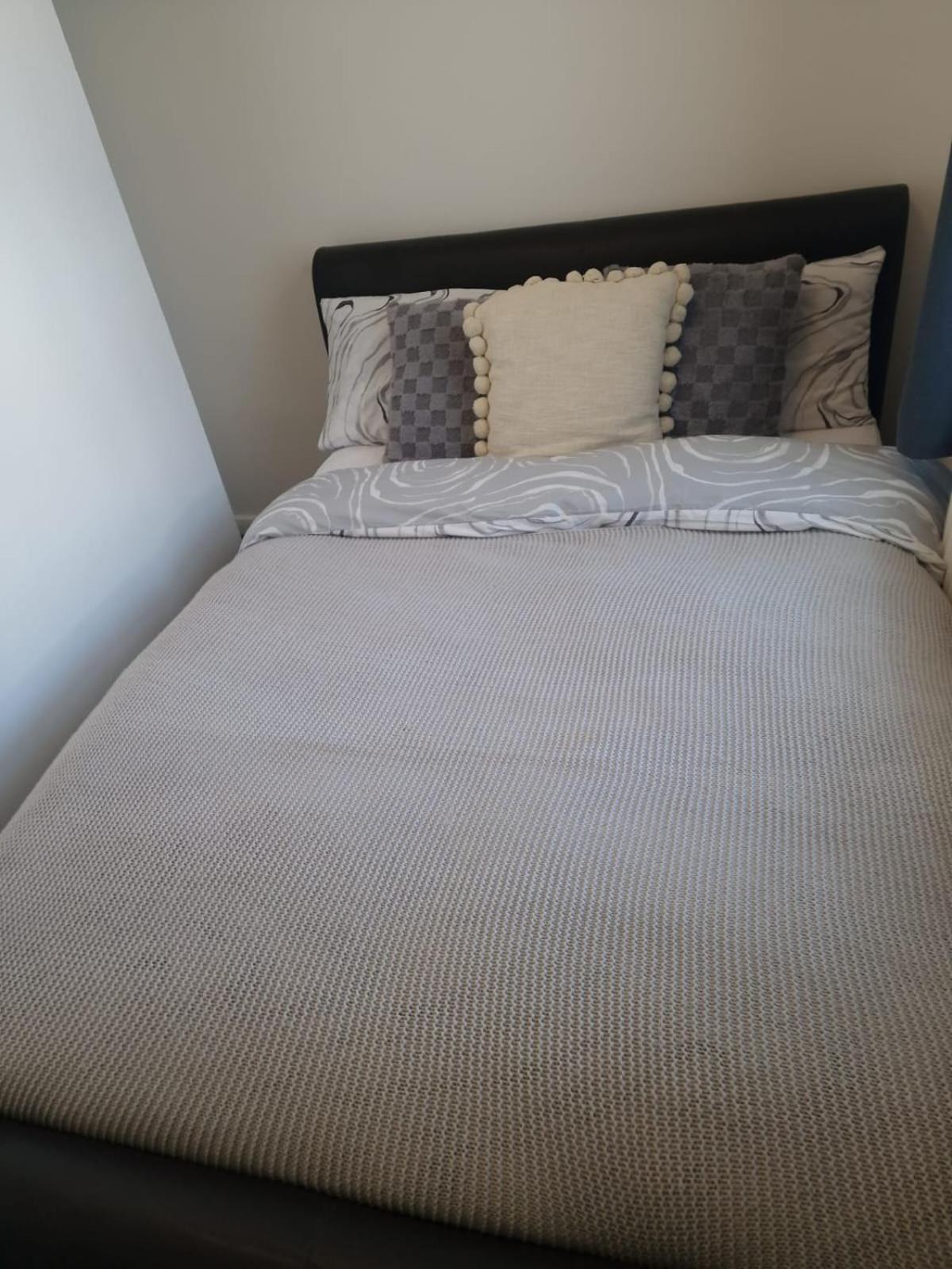 Warm And Cosy Flat In *