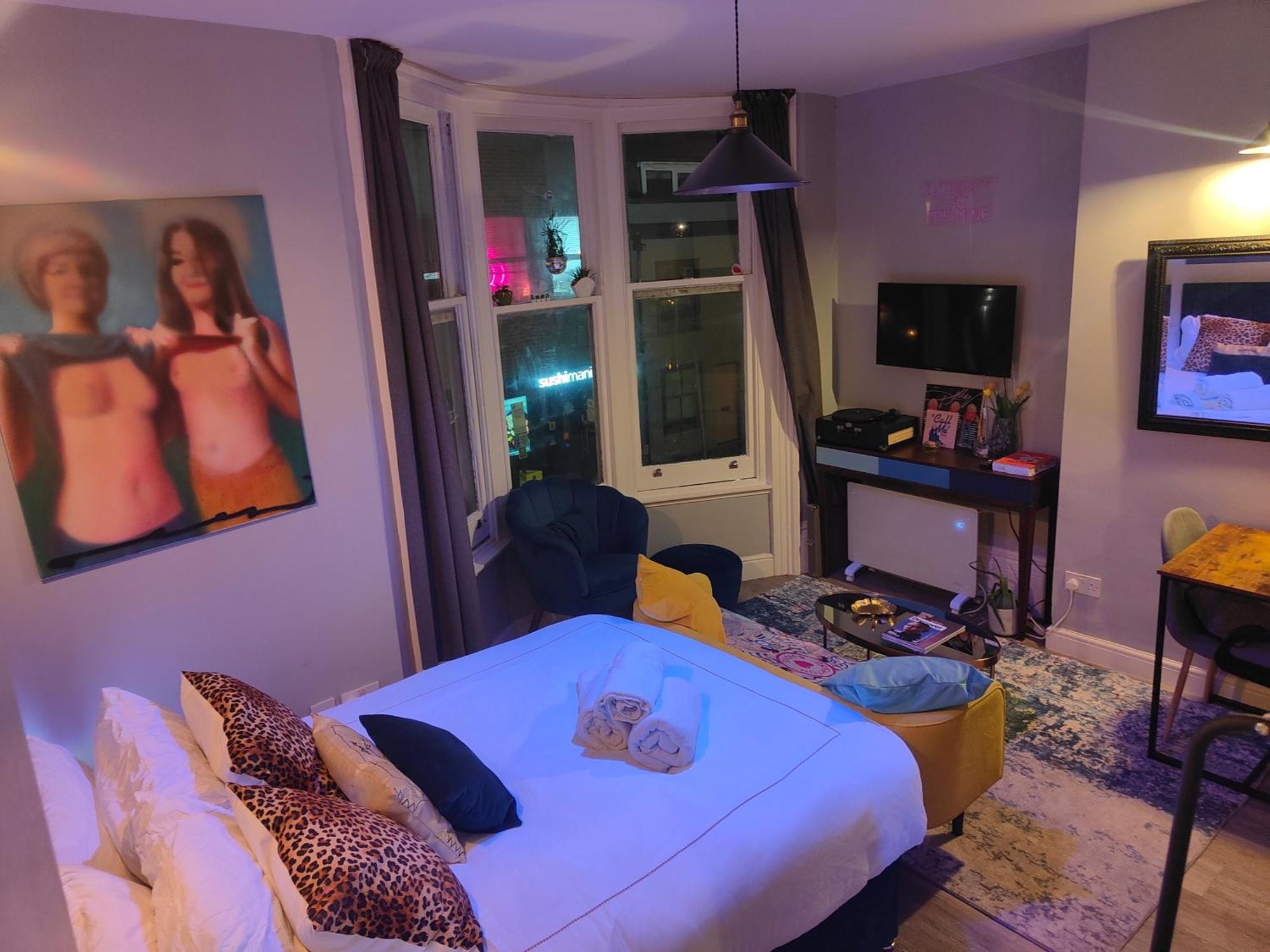 13 Apartment Brighton