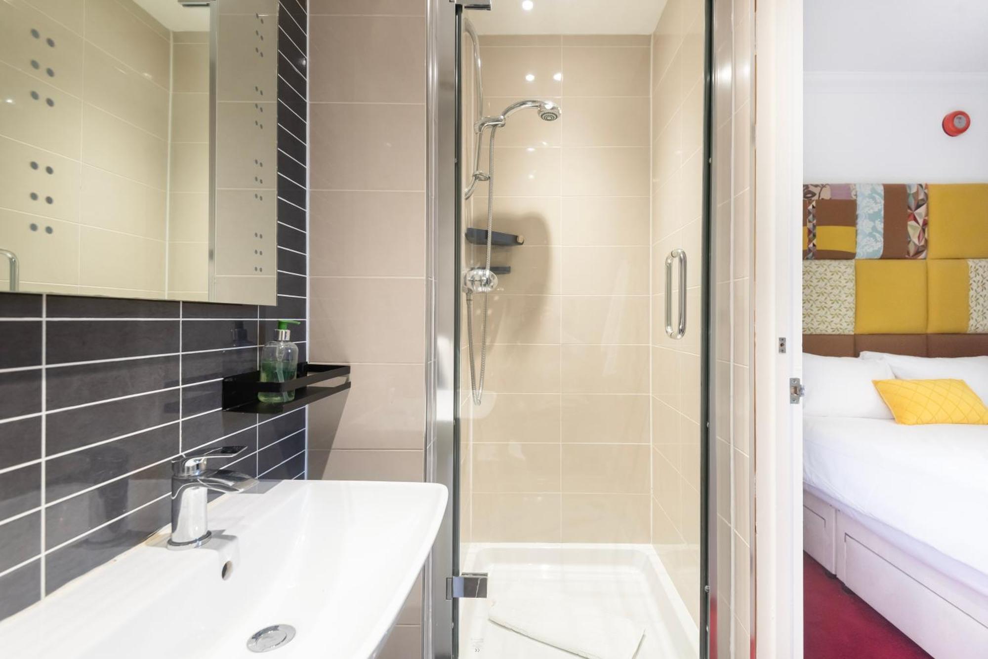 Guest house Innit Cavalaire 4*