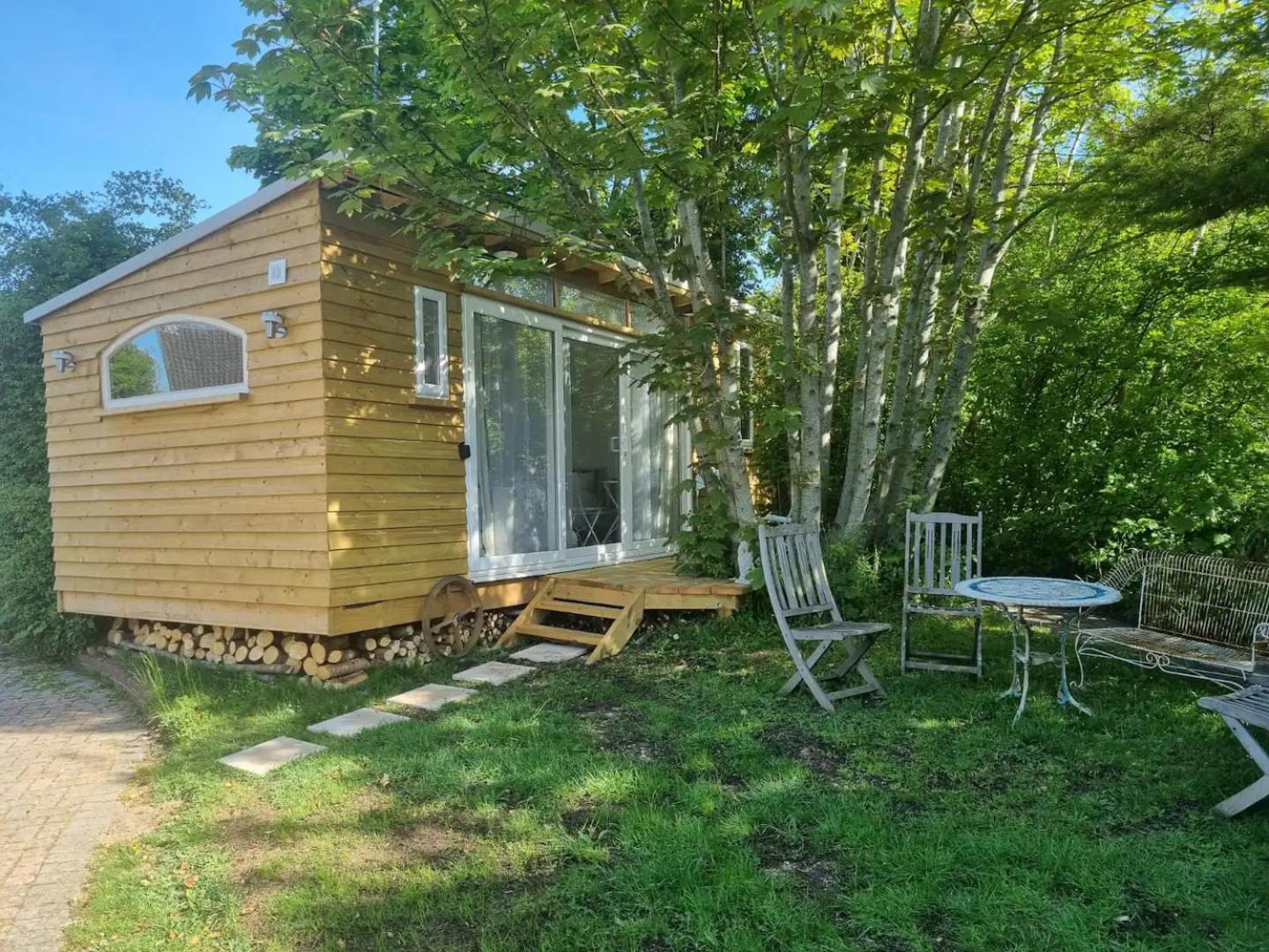 Modern In Hove, Walk To The Sea & South Downs, Easy Access To