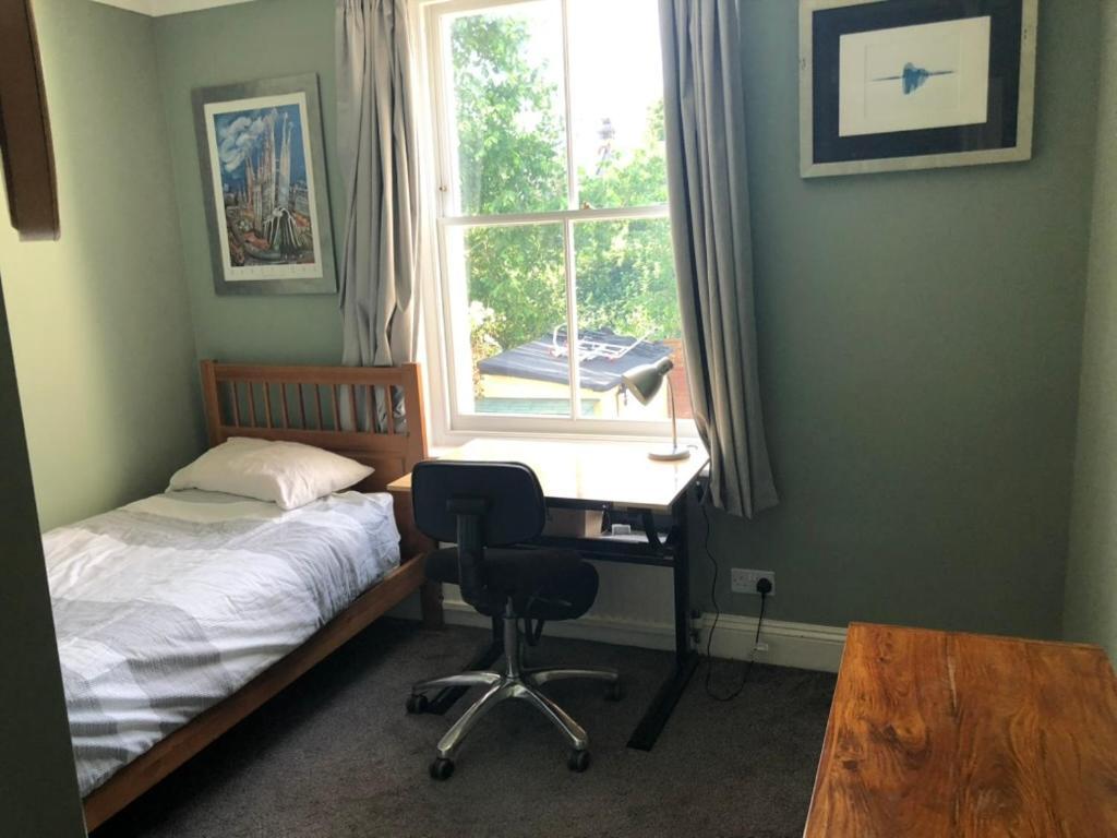 Sunny Seven Dials 4 Bed With Garden *