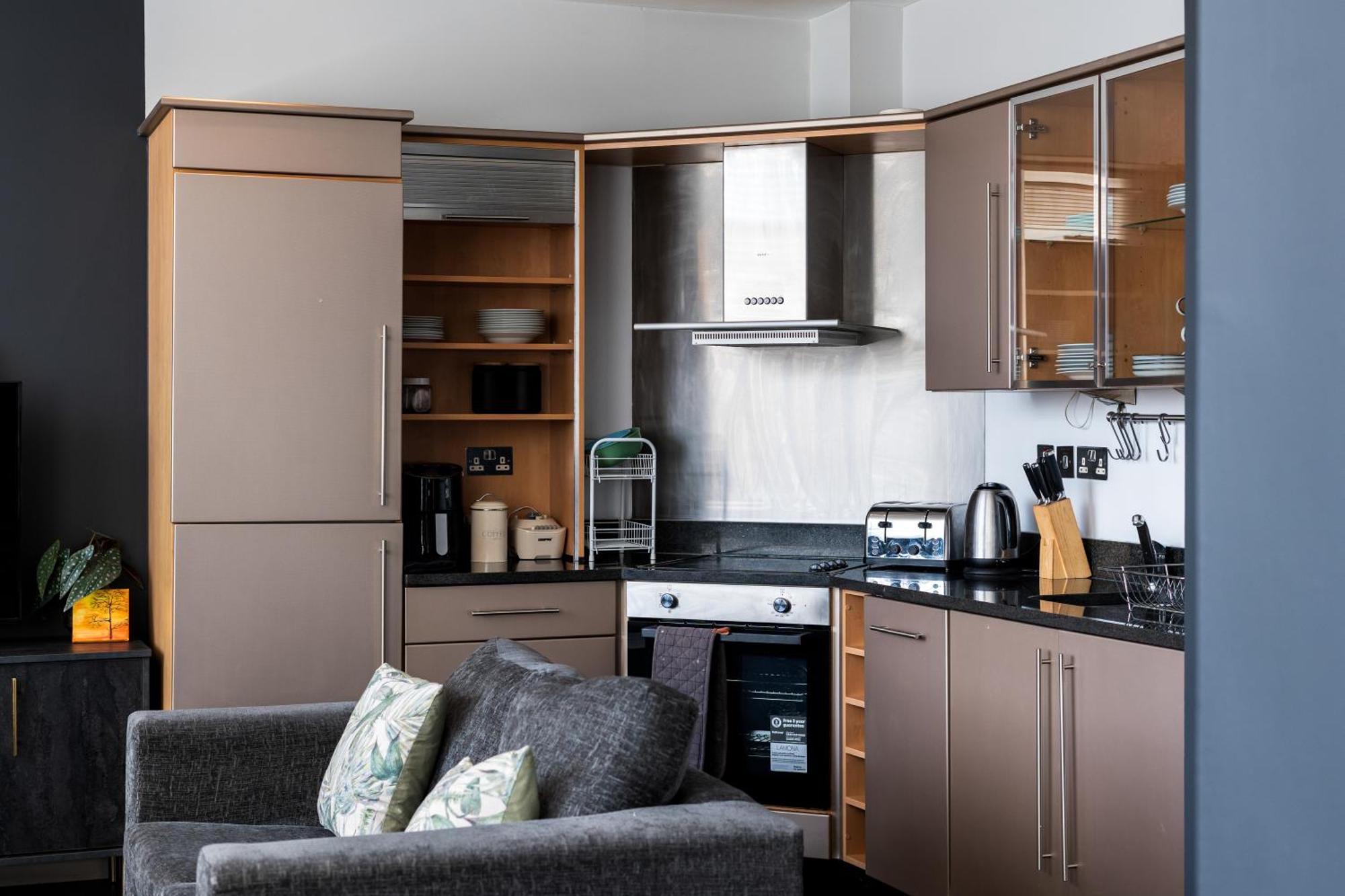 Apartment Botanic 2br Retreat By The