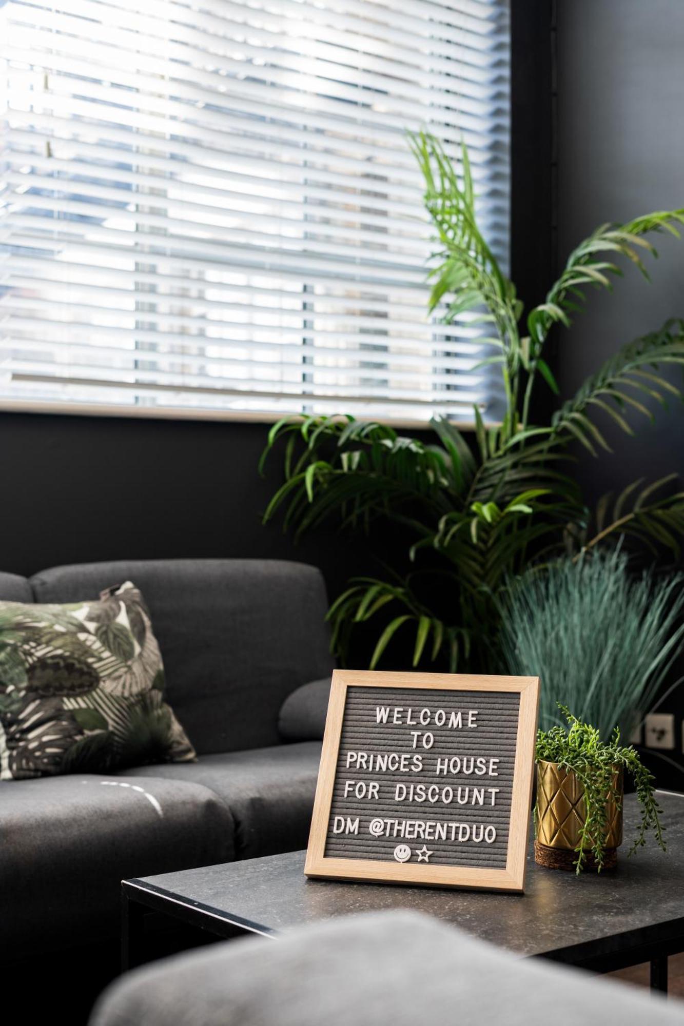 Botanic 2br Retreat By The *