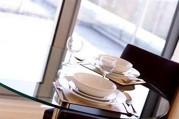 Max Serviced Brighton, Charter House Apartment *