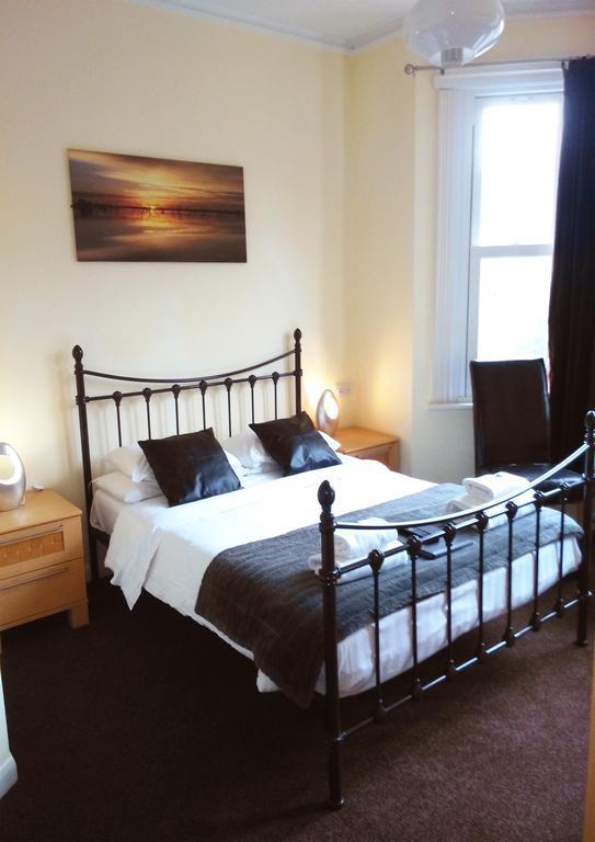 Seafield House Guest house