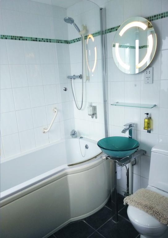 Guest house Seafield House 4*