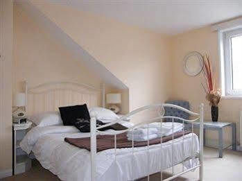 Guest house Seafield House 4*