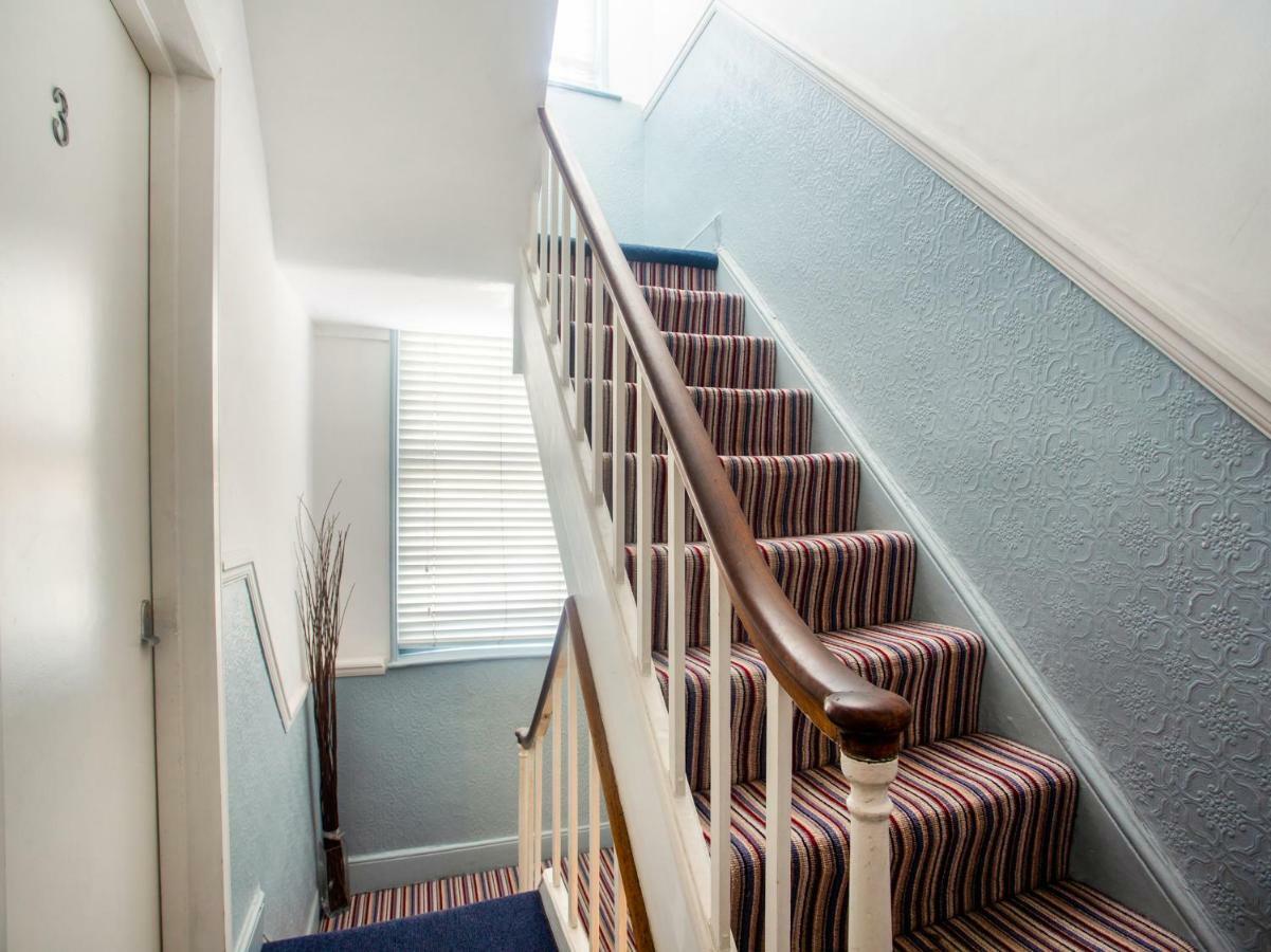 Oyo Lifestyle Sea Breeze Guest house