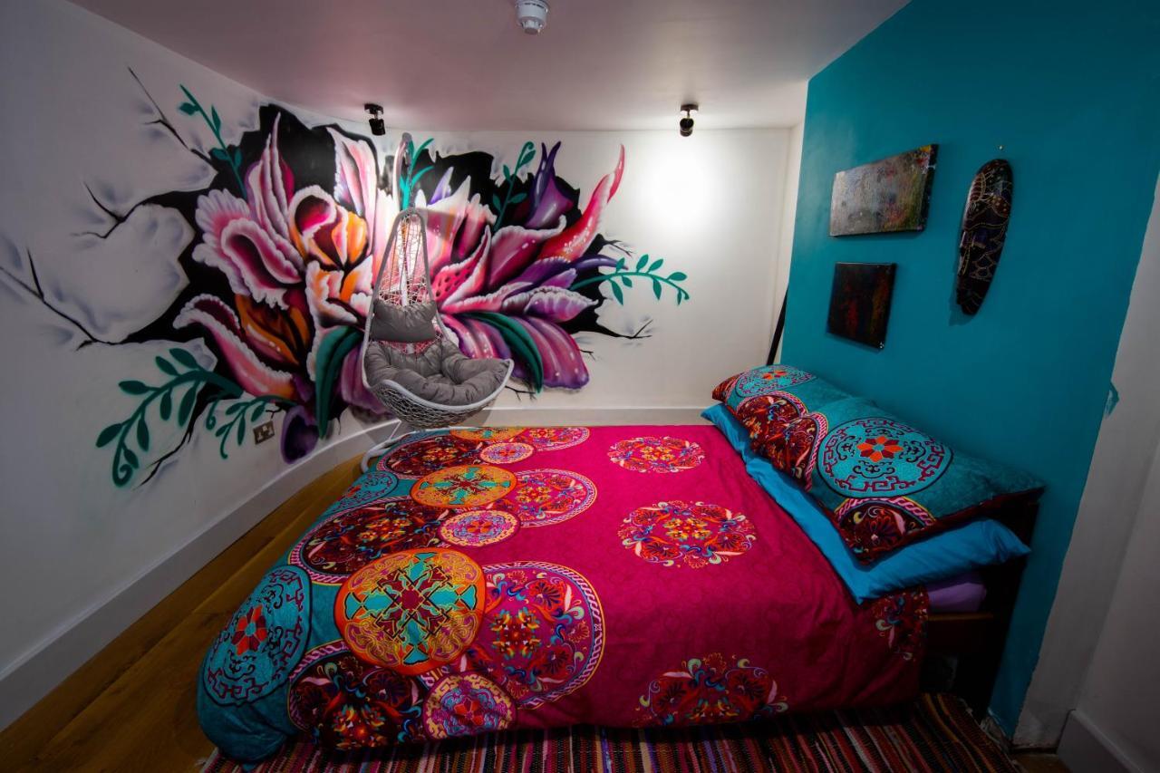 Funky By The Pier, 3 Bedrooms, Sleeps 10 * Brighton