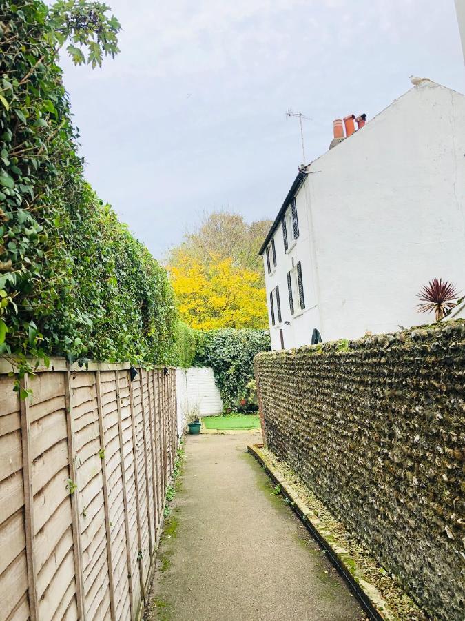 Brighthelm * Brighton
